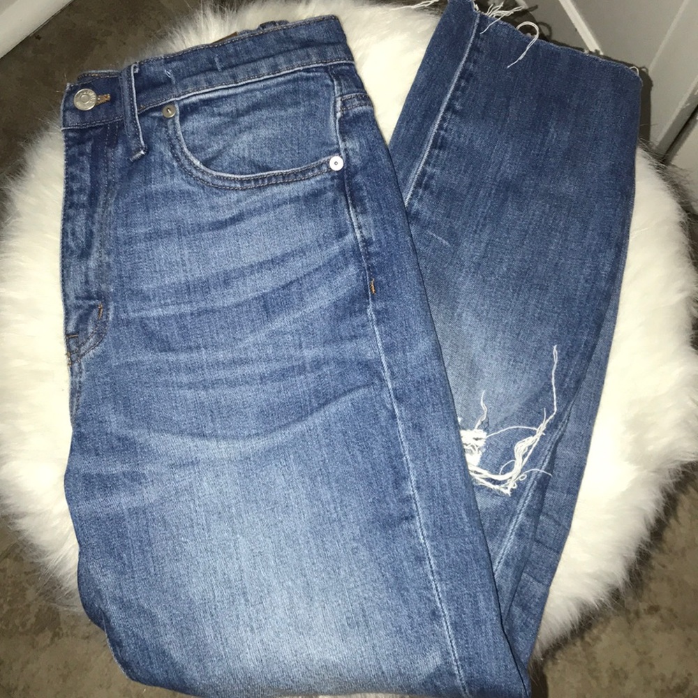 Madewell’s The High-Rise Slim Boyjean👖